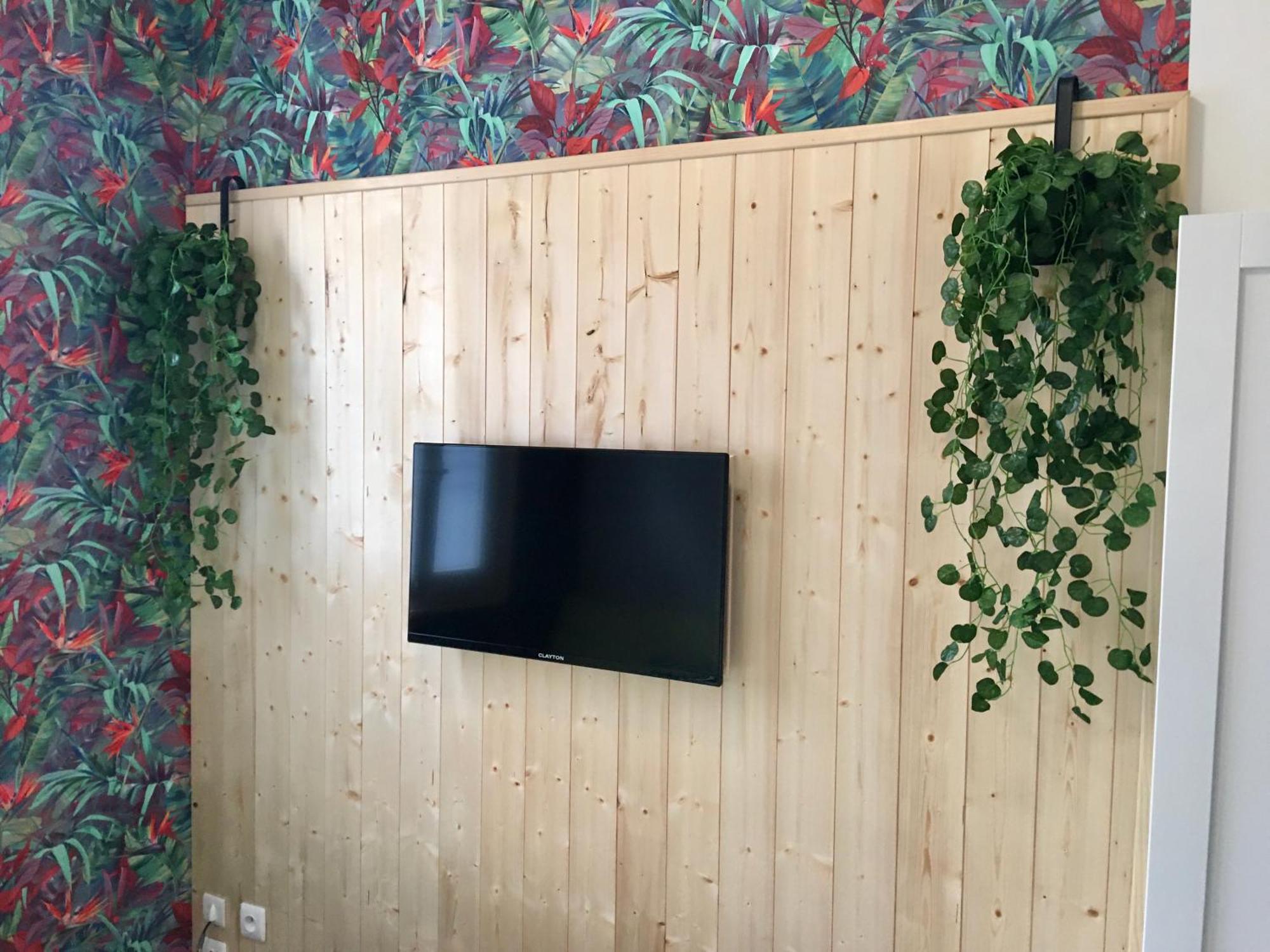 Le Jungle Studio Apartment Руан Екстериор снимка