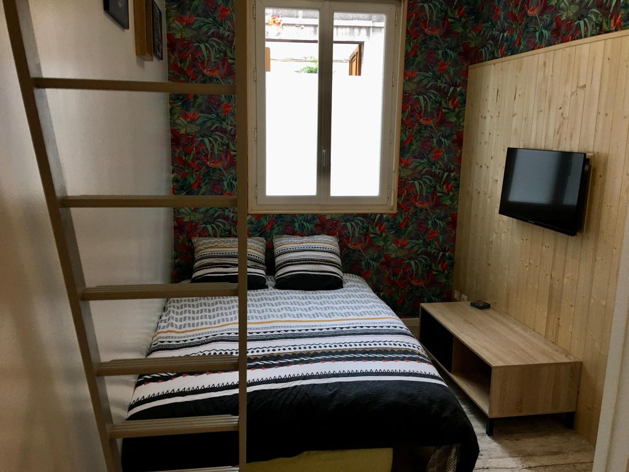 Le Jungle Studio Apartment Руан Екстериор снимка